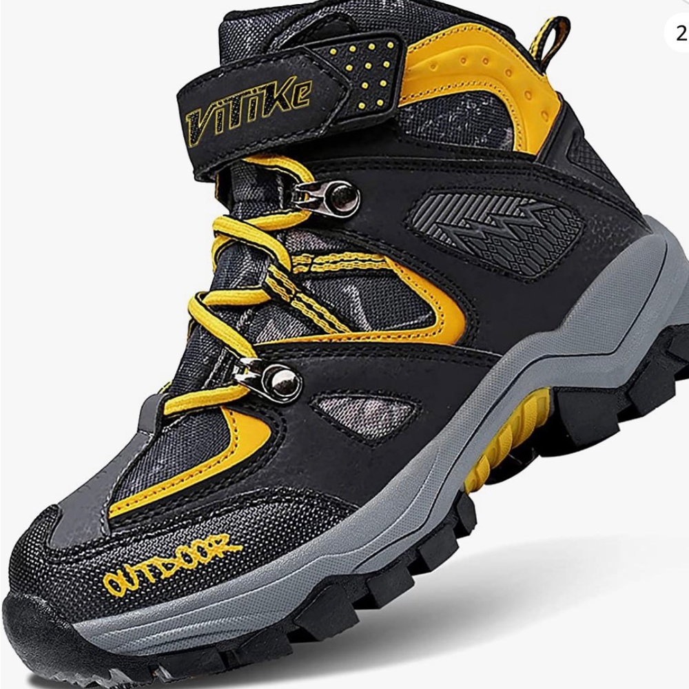 NWT Littleplum Boys Waterproof Snow Boots with Crampons